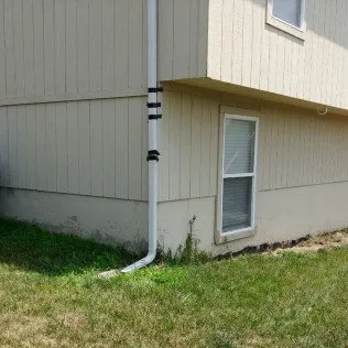 Custom landscape design experts serving Kansas City, MO - Martinez Tree & Lawn Service