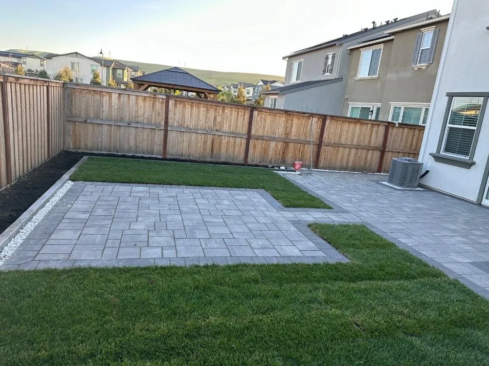 Expert yard cleanup service in Tracy, CA - Martinez's Landscape and Concrete