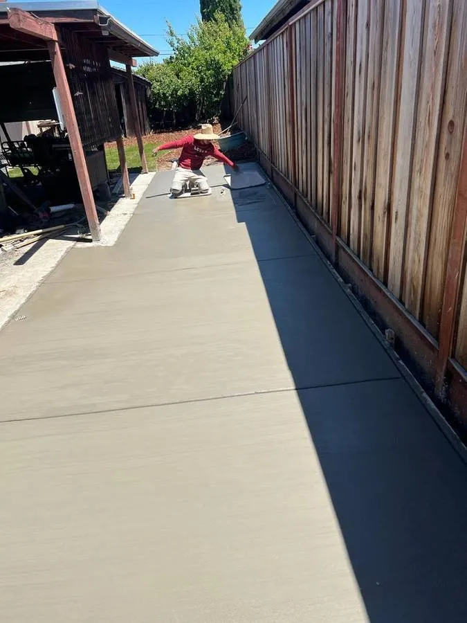 Affordable yard maintenance experts serving Tracy, CA - Martinez's Landscape and Concrete