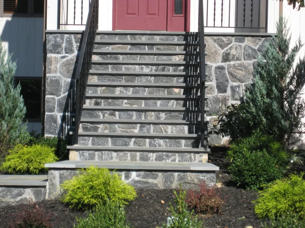 Expert garden landscaping in Yorktown Heights, NY - Martino Landscape Contractors