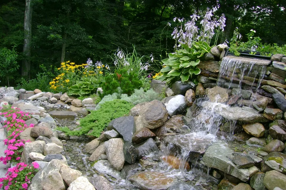 Custom lawn mowing service for residential properties across Yorktown Heights, NY - Martino Landscape Contractors