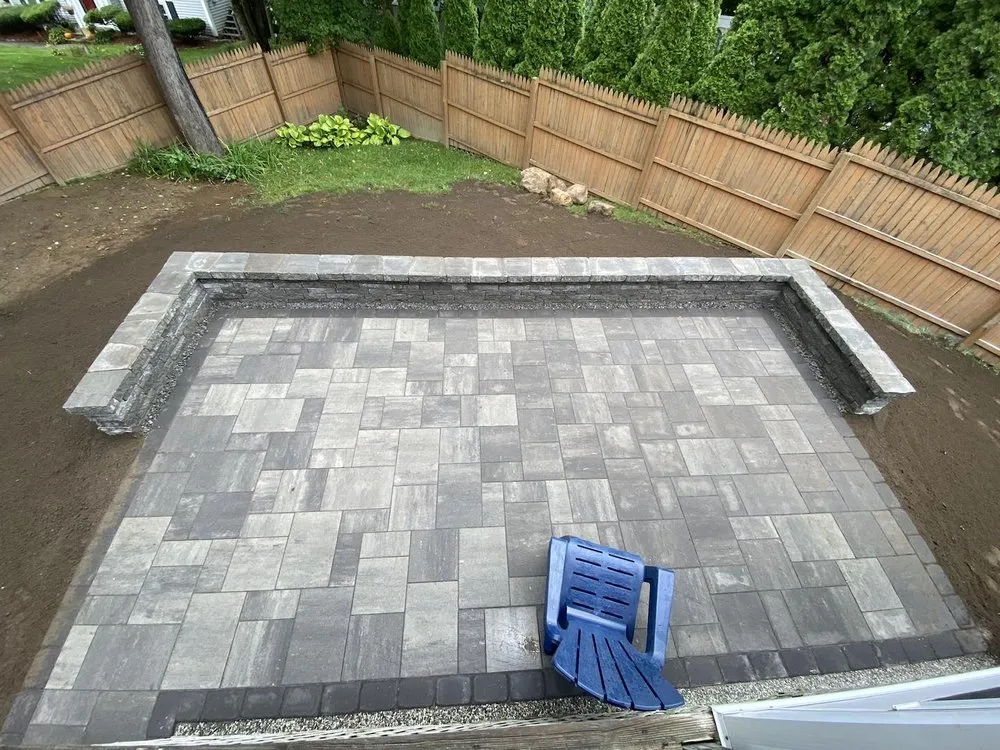 Expert outdoor landscaping experts serving Manchester, NH - Martin's Landscaping & Construction