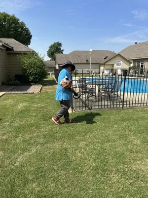 Martin’s Lawn Care Logo