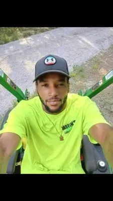 Martin's Lawn Care Logo