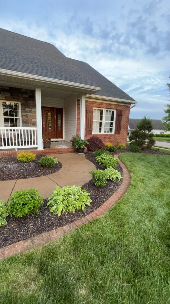 Reliable lawn mowing service in Mount Carmel, IL by Martin’s Mowing