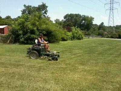 Top-rated landscape design for year-round maintenance in Nashville, TN by Martin's Mowing