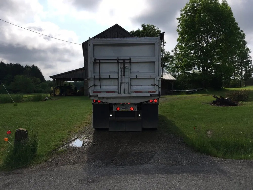 Top-rated landscape design in Cambridge Springs, PA by Martin's Mulch