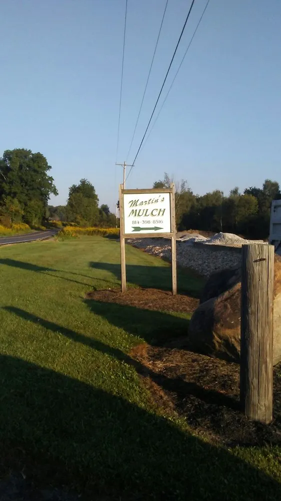Reliable lawn care service in Cambridge Springs, PA by Martin's Mulch