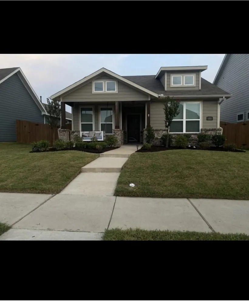 Professional residential landscaping in DeSoto, TX - Martinscapes Lawn Services