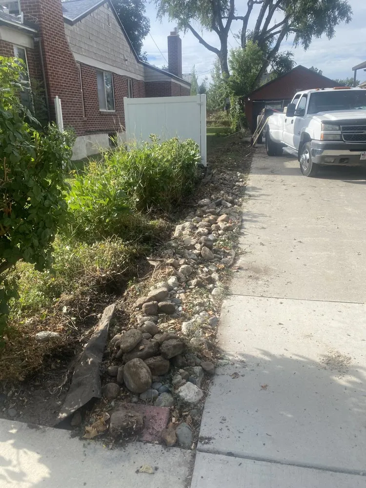 Top-rated lawn mowing service for year-round maintenance in West Jordan, UT by Martínez Landscaping & Snow Removal