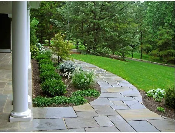 Custom garden landscaping for residential properties across Watchung, NJ - Martoccia Landscape Service