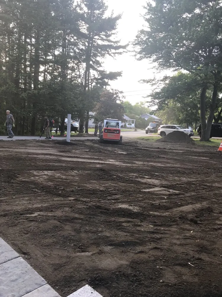 Professional yard maintenance experts serving Lowell, MA - Marty's Landscaping