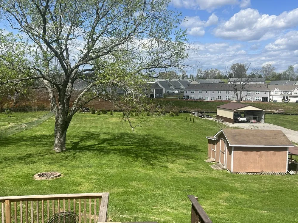 Professional lawn care service for residential properties across Columbia, TN - Marty’s Lawncare