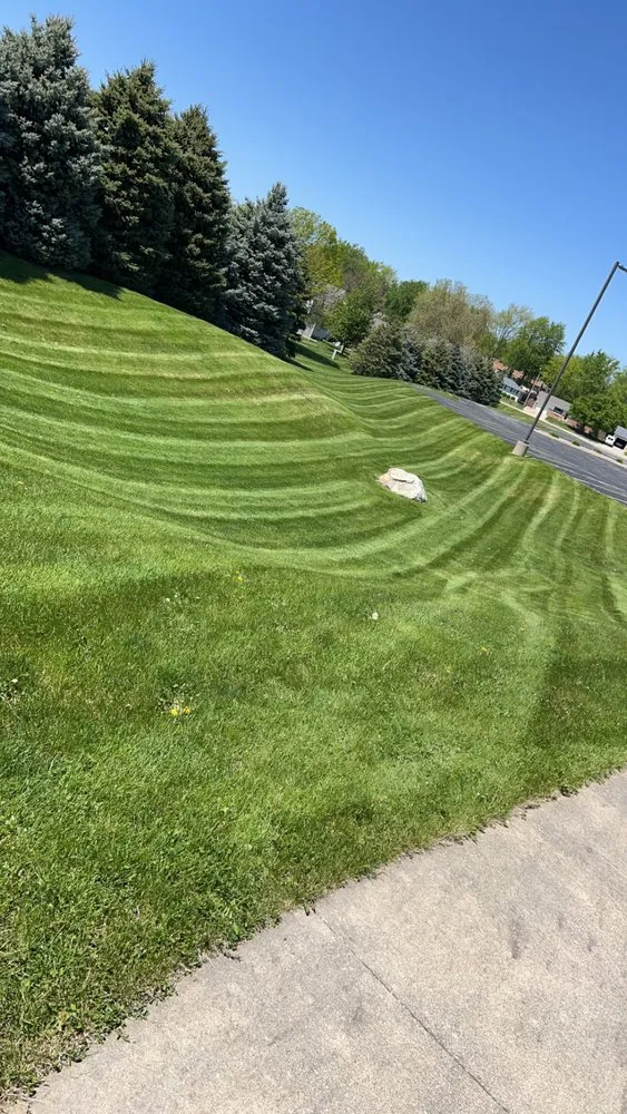 Top-rated garden landscaping for year-round maintenance in Bloomington, IL by Marvel Bros Lawncare