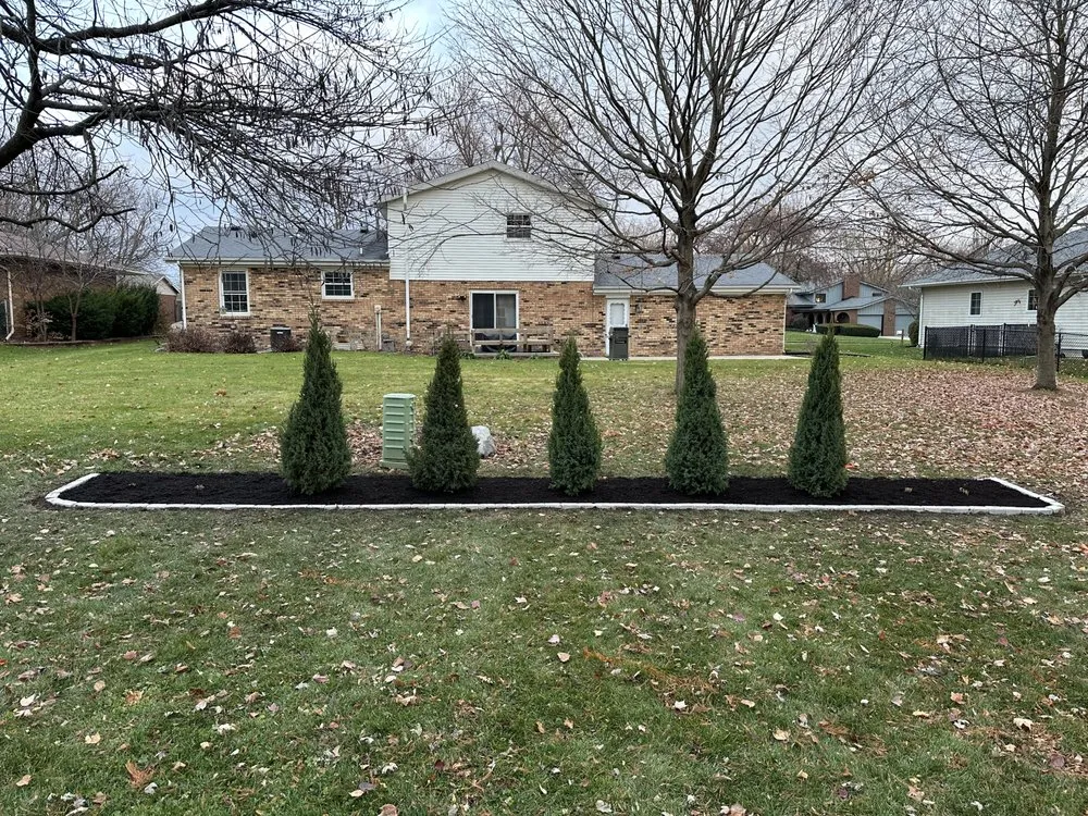 Top-rated lawn mowing service in Bloomington, IL - Marvel Bros Lawncare