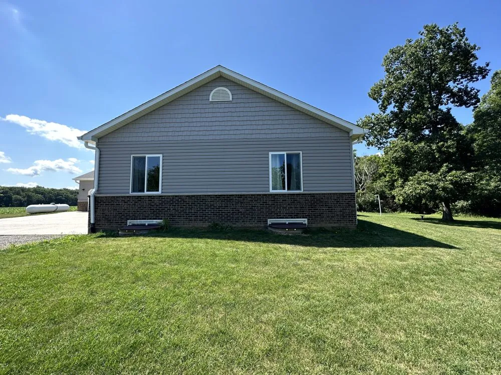 Local landscaping services experts serving Bloomington, IL - Marvel Bros Lawncare