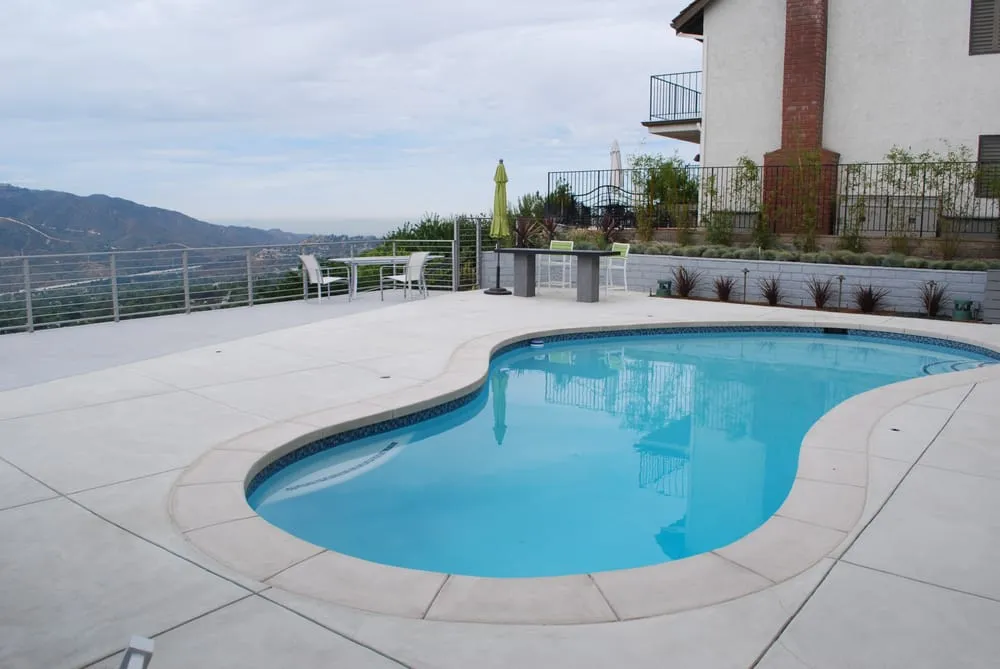 Affordable lawn care service for year-round maintenance across Pasadena, CA - Marvel Landscapes