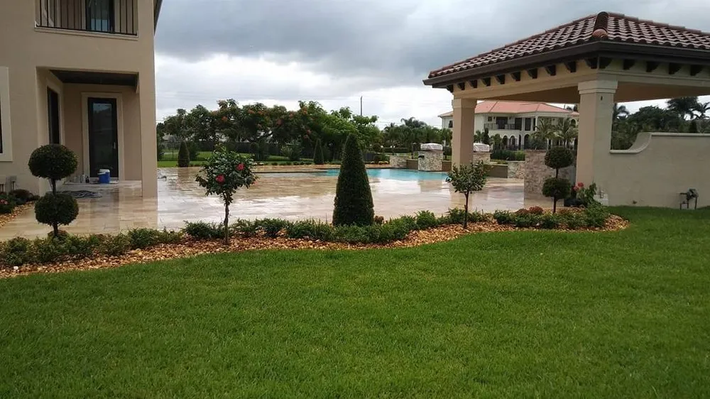 Affordable residential landscaping in Southwest Ranches, FL - Mary Dodge