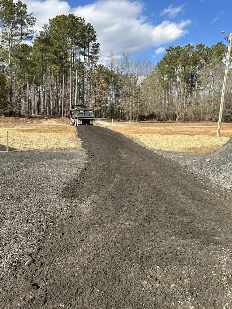 Local yard cleanup service experts serving Lawrenceville, GA - Masa Dump Contracting