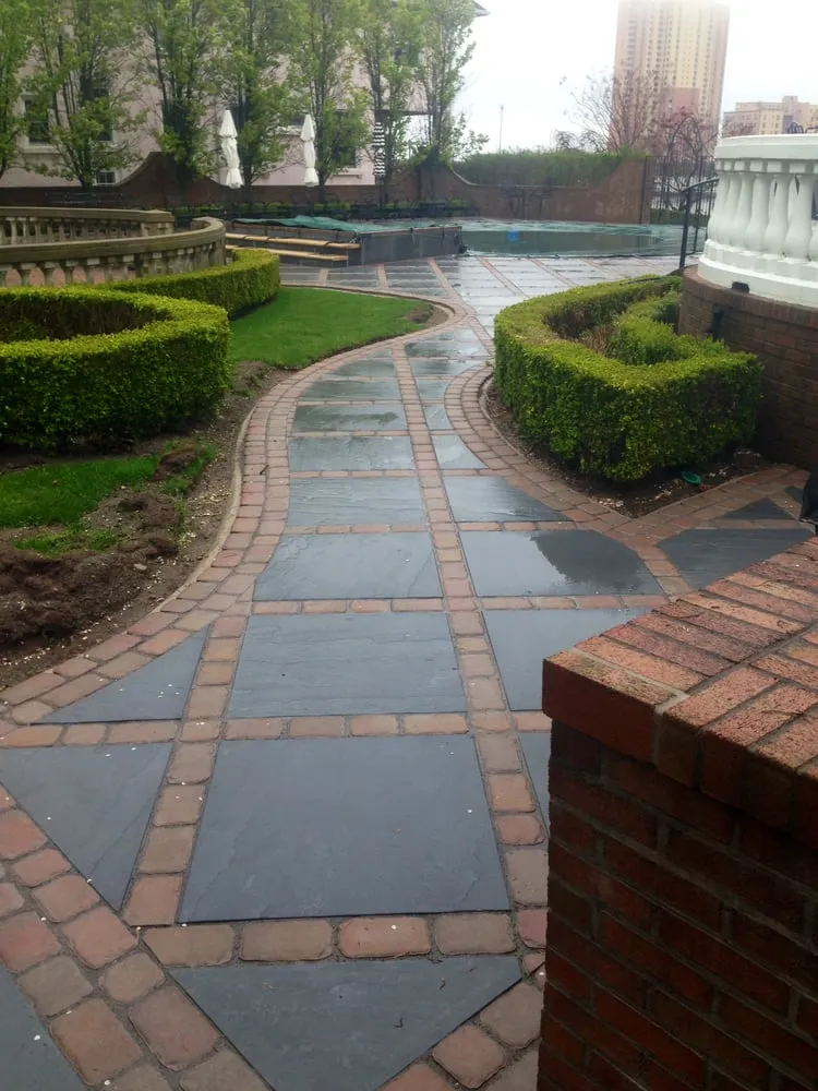 Affordable garden landscaping in Oakhurst, NJ - Masco Landscaping & Lawncare