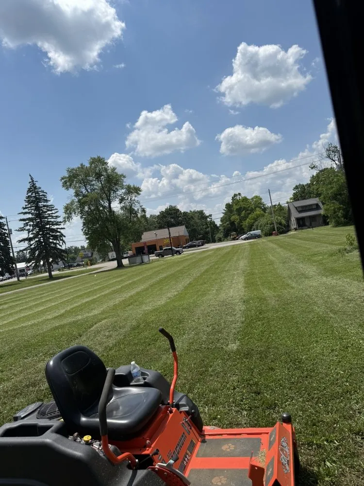 Professional landscaping services experts serving Medway, OH - Mash Works Enterprises