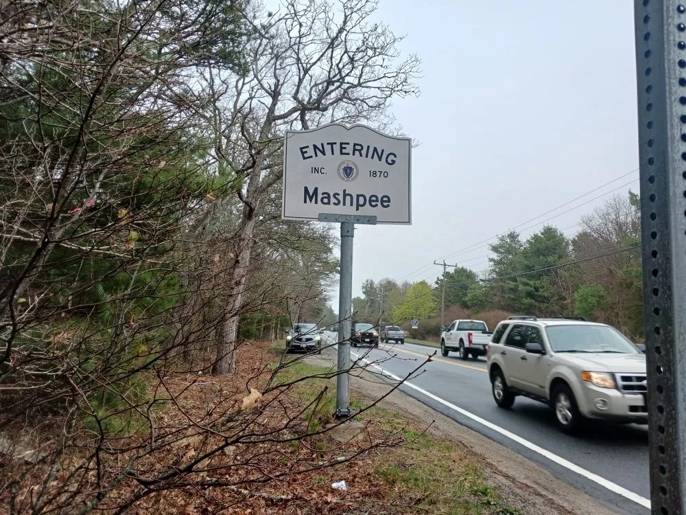 Expert yard maintenance experts serving Mashpee, MA - Mashpee Landscaping