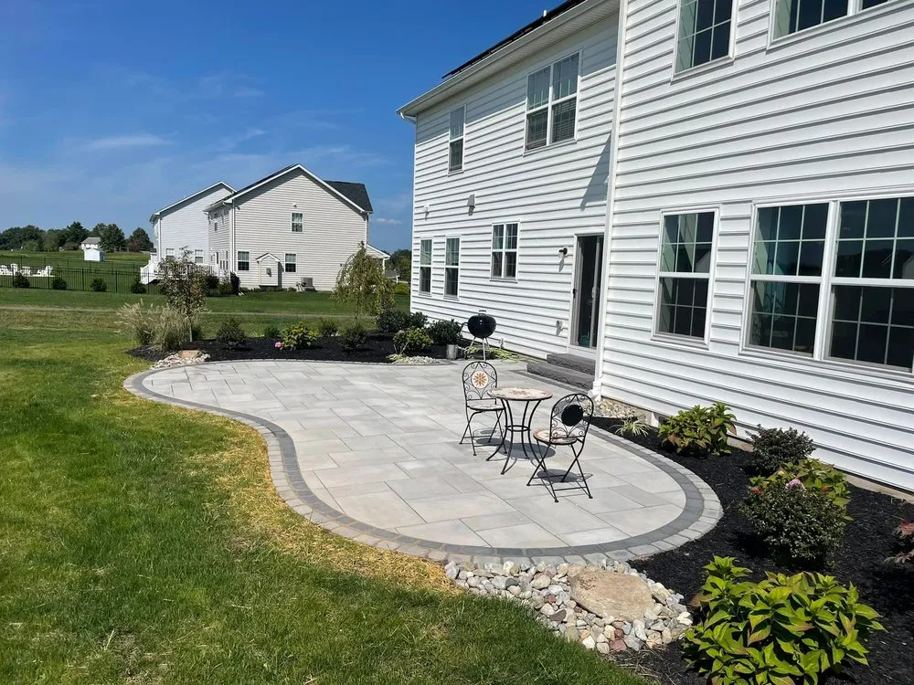 Custom outdoor landscaping experts serving Chalfont, PA - Mason's Landscaping & Construction