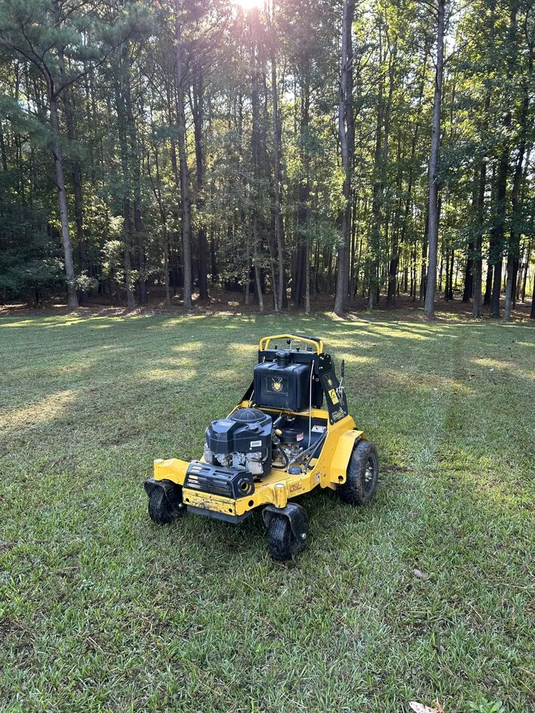 Custom outdoor landscaping for year-round maintenance in Zebulon, NC by Mason’s Yard Maintenance
