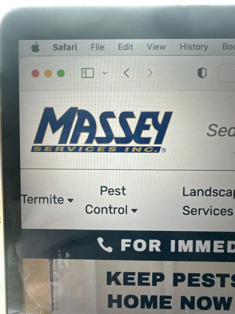 Custom lawn care service for homes in Vero Beach, FL by Massey Services
