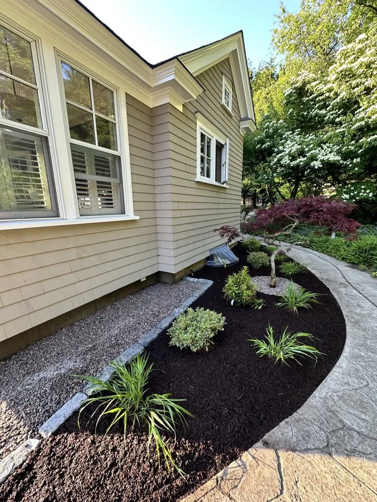 Local lawn care service experts serving Wakefield, RI - Masson Landscaping