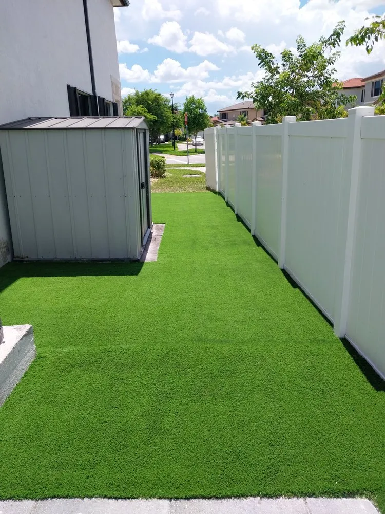 Professional garden landscaping for beautiful yards in Renton, WA by Master Borders