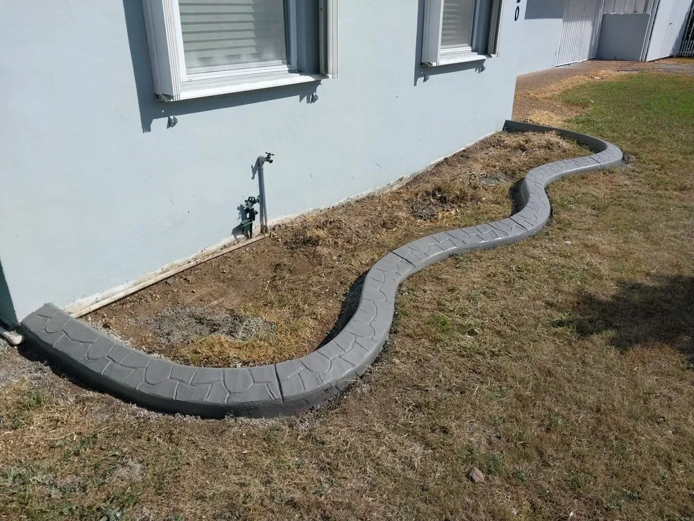 Professional landscaping services experts serving Renton, WA - Master Borders