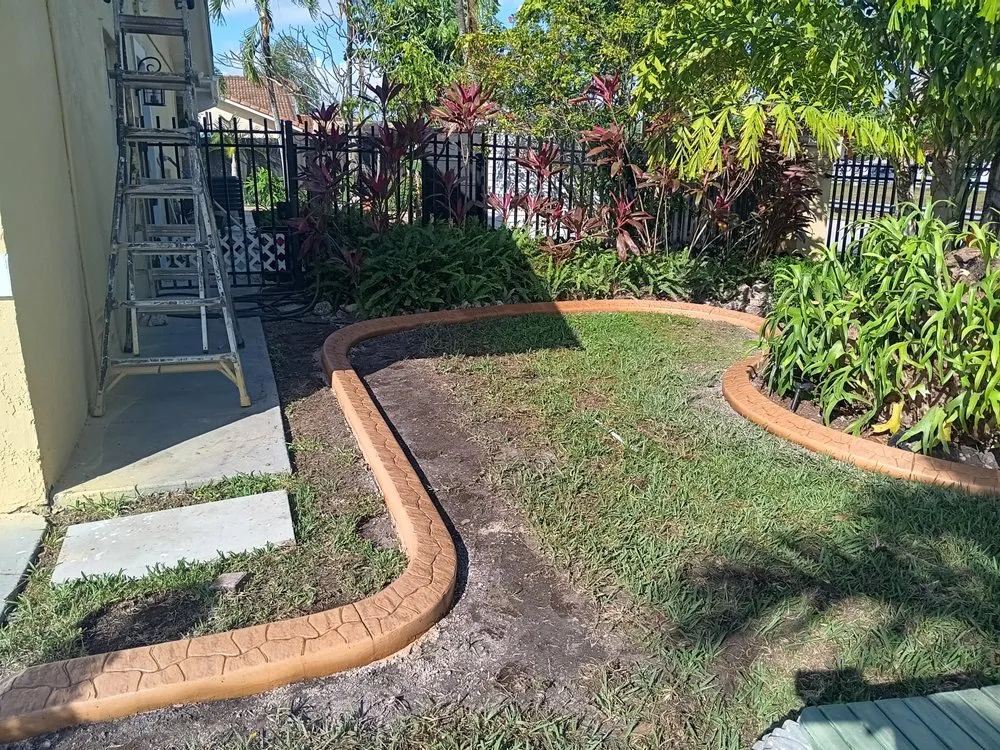 Local yard maintenance experts serving Renton, WA - Master Borders