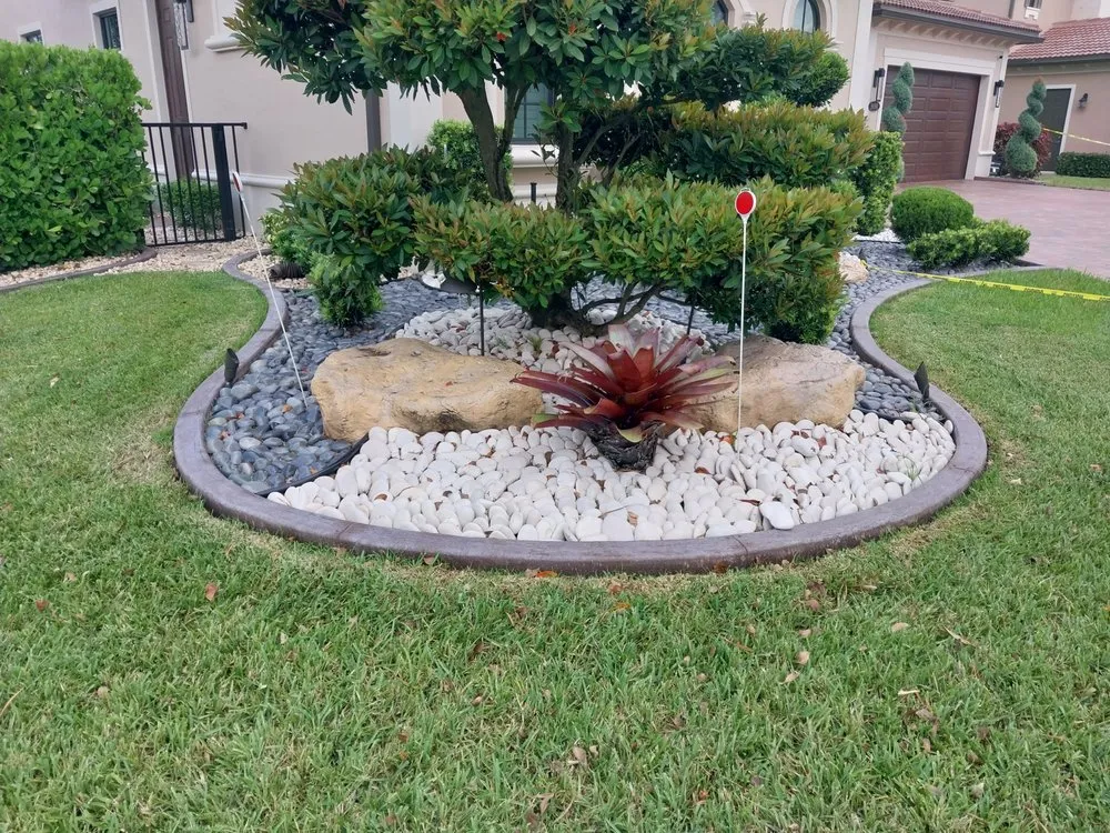 Reliable residential landscaping in Renton, WA - Master Borders