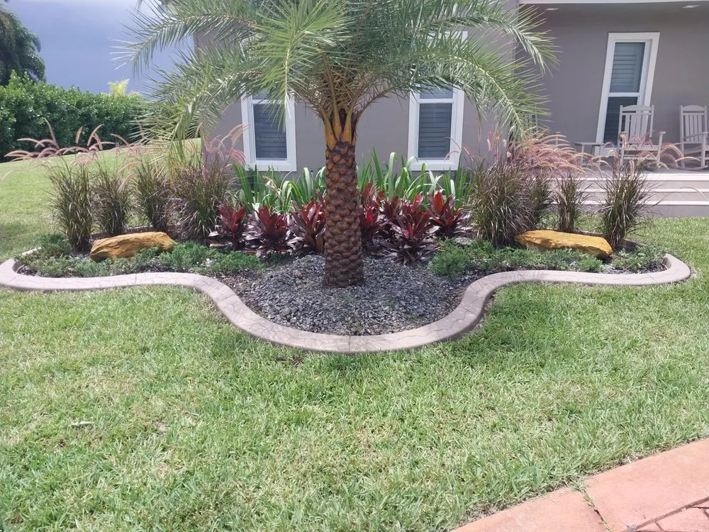 Reliable garden landscaping in Renton, WA by Master Borders