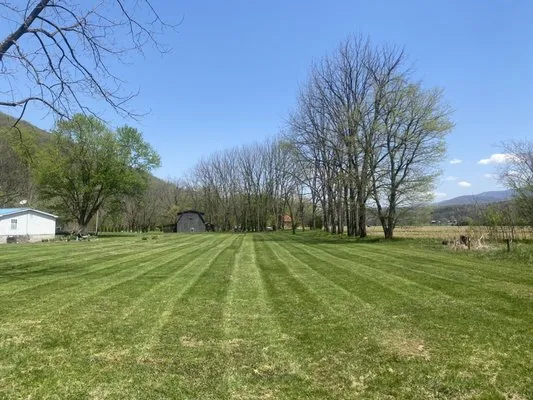 Master Class Lawn Care And Pressure Washing