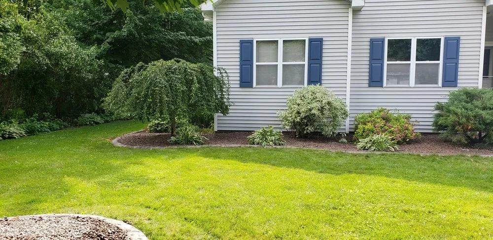 Custom garden landscaping for year-round maintenance across Green Bay, WI - Master Cleaning & Lawn Care