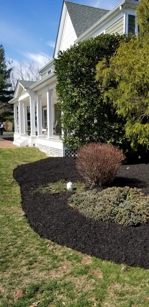 Top-rated lawn mowing service for residential properties in Phillipsburg, NJ by Master Designs Landscaping & Construction