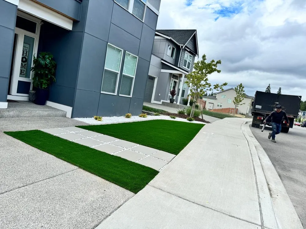 Local yard maintenance in Bremerton, WA by Master Green Landscaping