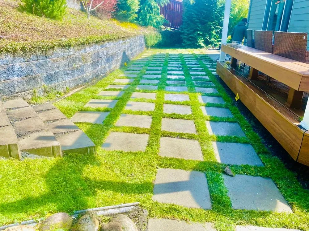 Top-rated residential landscaping with custom design in Bremerton, WA by Master Green Landscaping