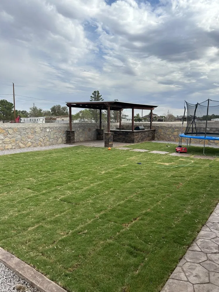 Local lawn care service experts serving El Paso, TX - Master Home Experts