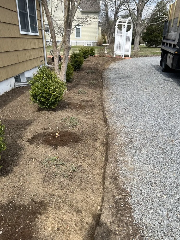 Local yard cleanup service experts serving Southold, NY - Master Landscaping