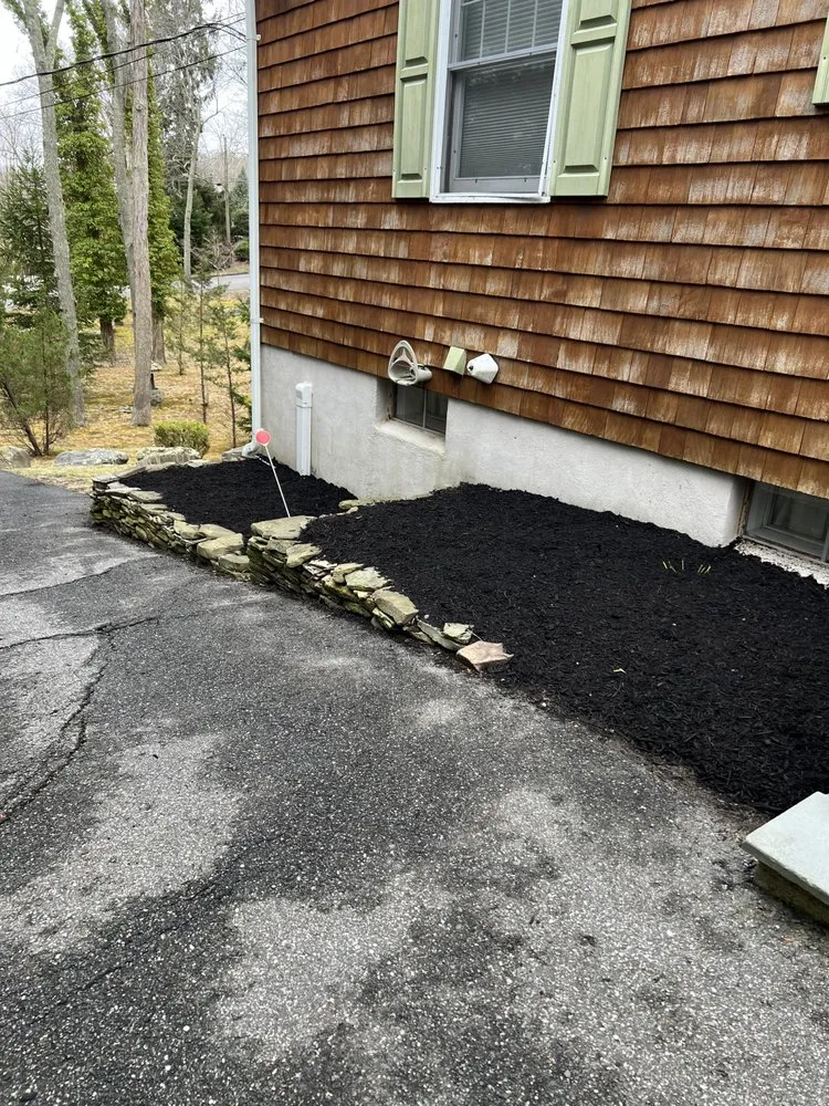 Custom lawn mowing service in Southold, NY - Master Landscaping