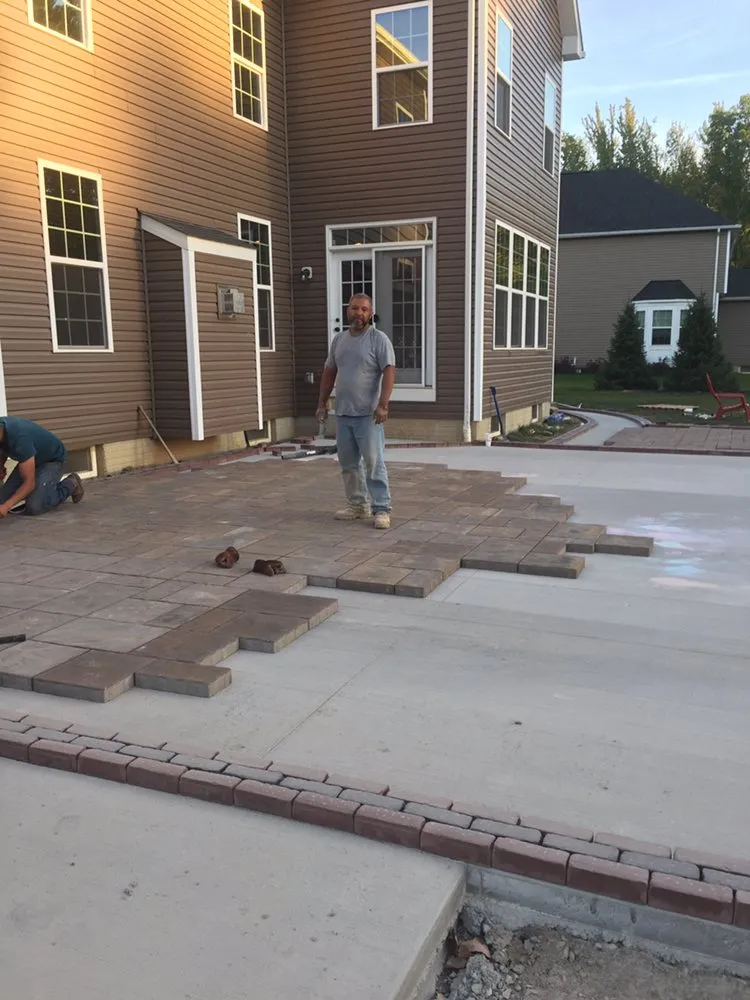 Top-rated landscape design experts serving Lorain, OH - Master Landscaping Sprinklers