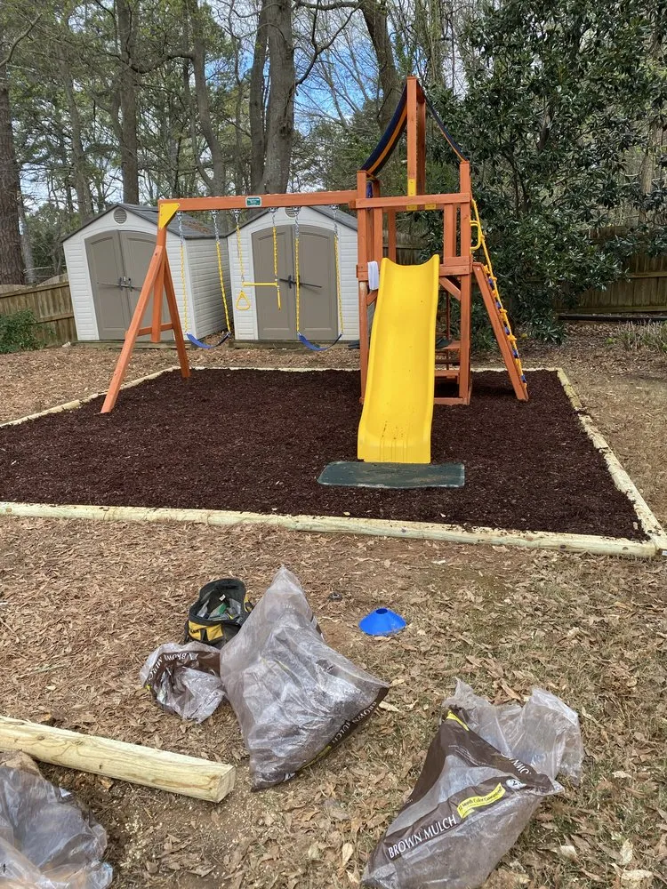 Affordable lawn mowing service in Atlanta, GA by Master Lawns and Designs