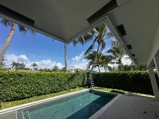 Master of Grass Logo