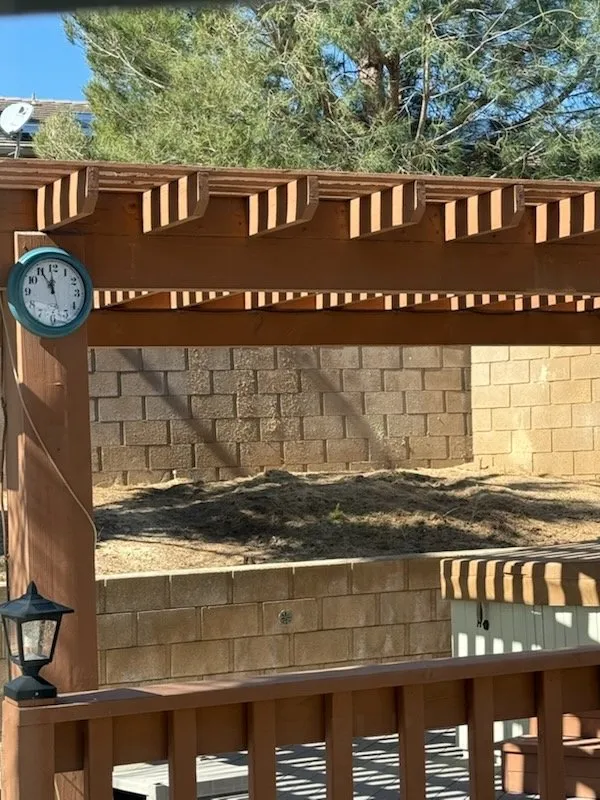 Custom lawn mowing service experts serving Palmdale, CA - Master Of Tree Care Services