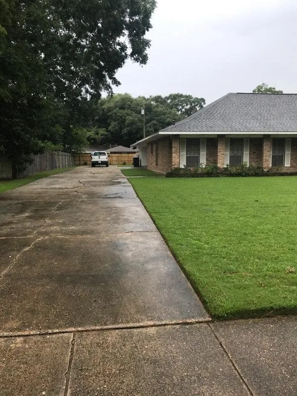 Professional yard cleanup service for outdoor upgrades in Baton Rouge, LA by Masterco RFM