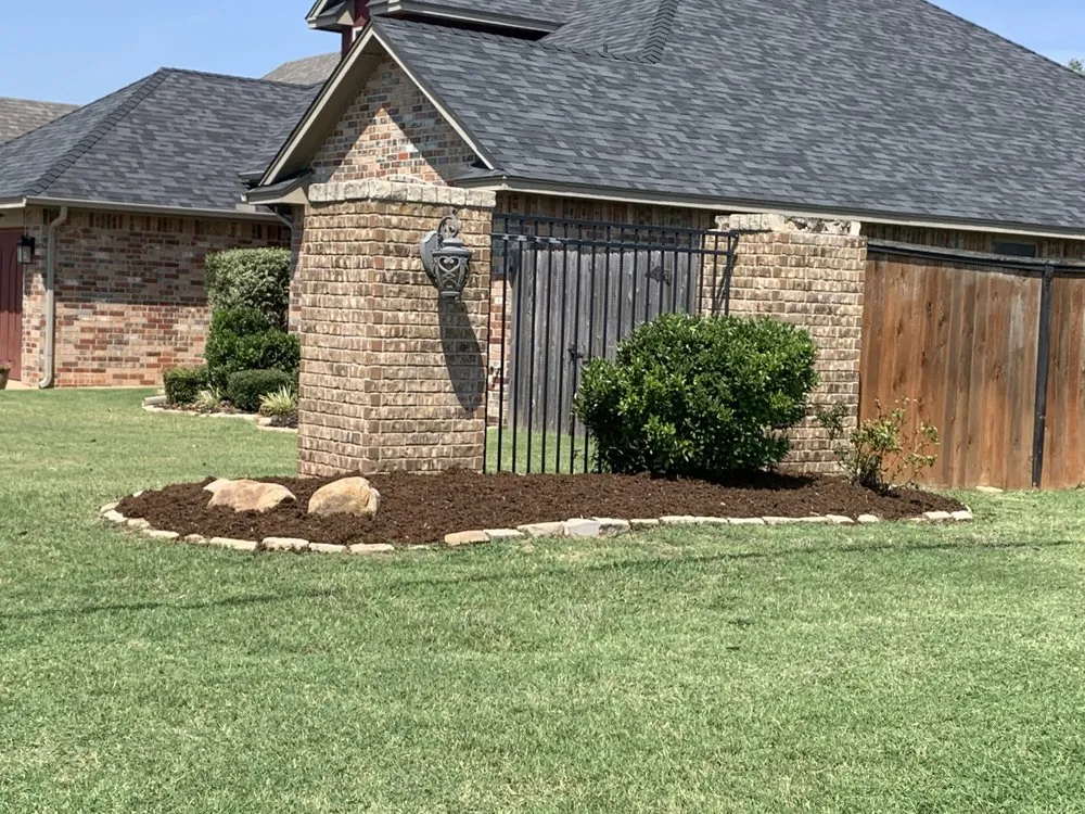 Expert lawn mowing service for outdoor upgrades across Lexington, OK - Mastercuts Lawncare