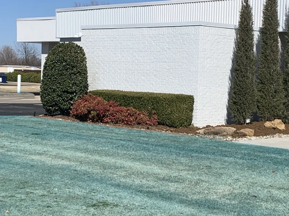 Affordable yard maintenance near you in Lexington, OK by Mastercuts Lawncare